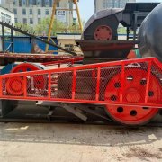 大型對輥破碎設(shè)備的特點(diǎn)