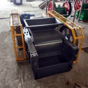 對輥破碎設(shè)備影響生產(chǎn)率的因素